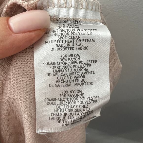 AQUA Lace Mermaid Gown SZ 6 Bridesmaid Prom Dusty Pink Nude Dress - Picture 10 of 10